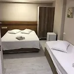 Lavinya クシャダス