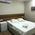 Lavinya ホームステイ *